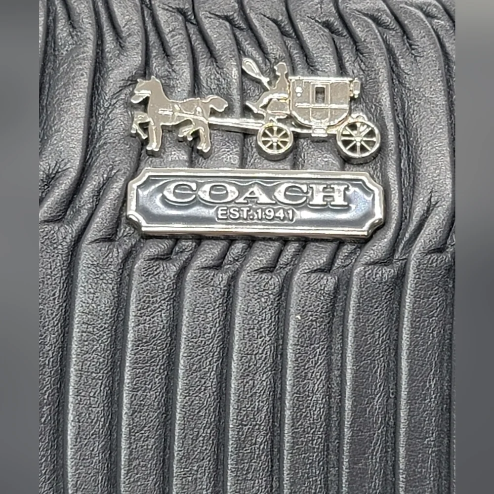 Coach Madison gathered leather bag